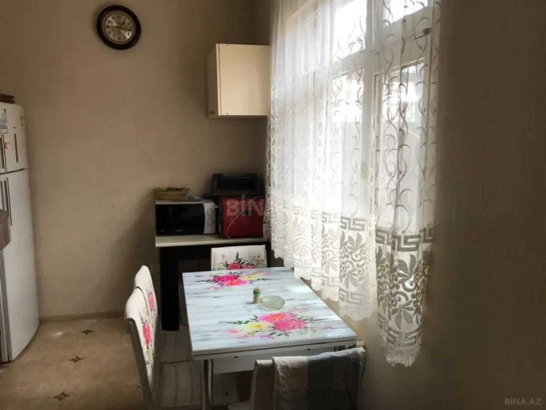 Satılır 4 otaqlı həyət evi 110 m²