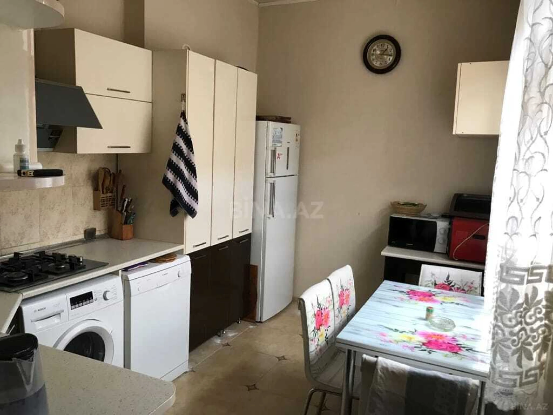Satılır 4 otaqlı həyət evi 110 m²
