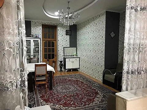 Satılır 4 otaqlı həyət evi 110 m²