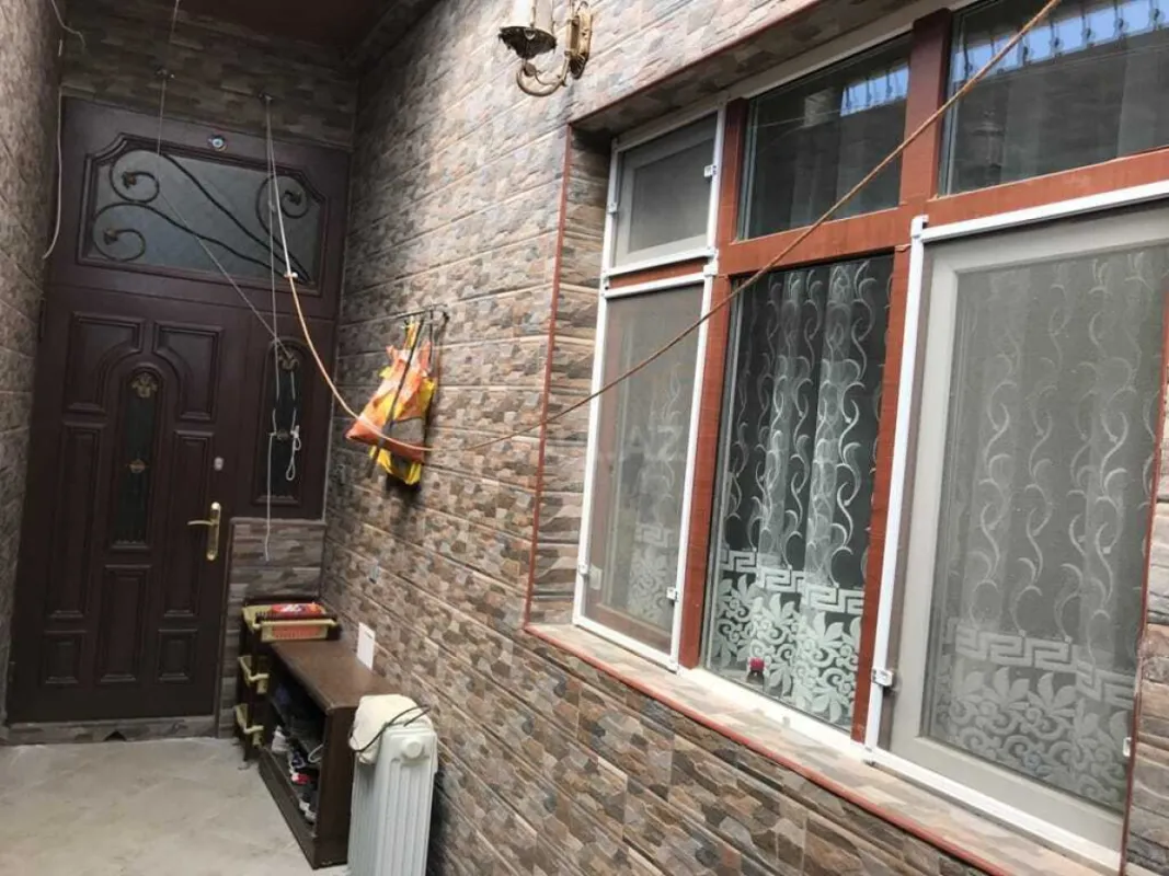 Satılır 4 otaqlı həyət evi 110 m²