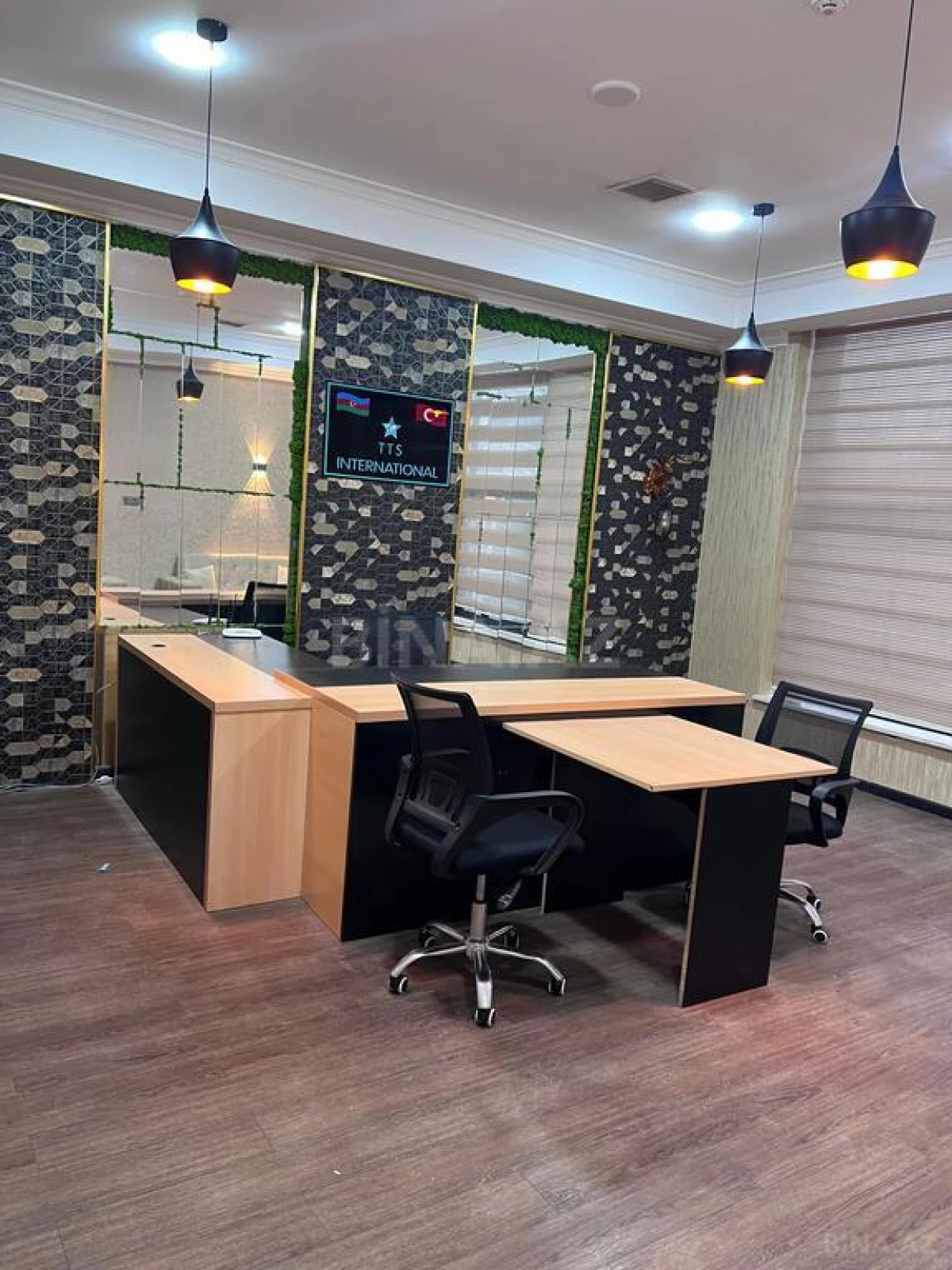 Kirayə verilir 3 otaqlı ofis 85 m²