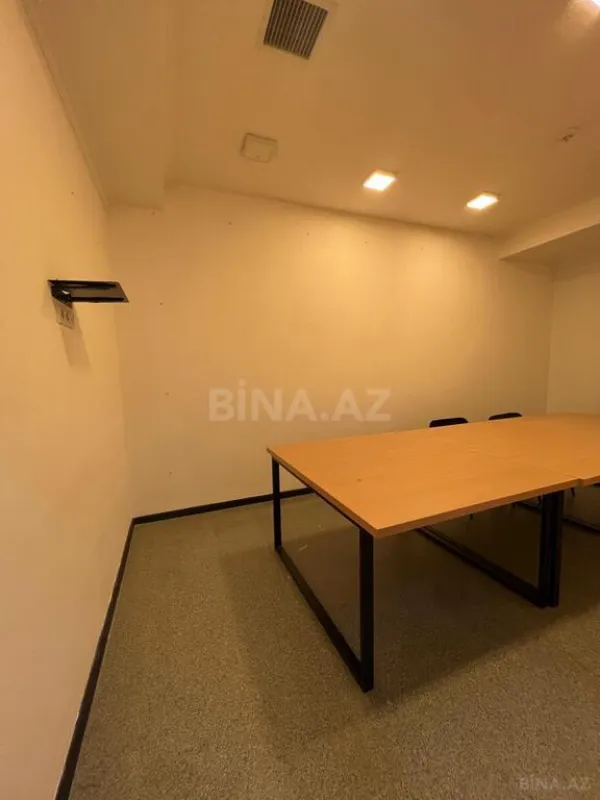 Kirayə verilir 3 otaqlı ofis 85 m²