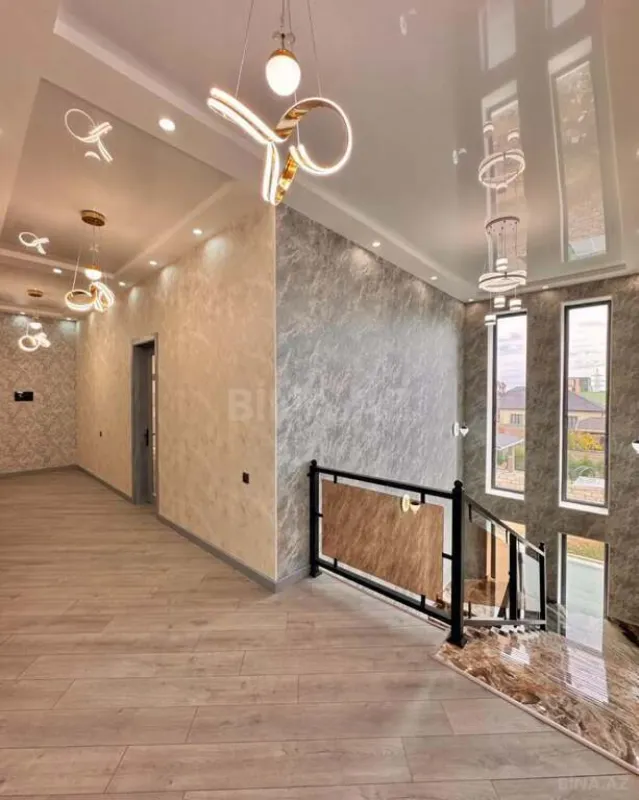 Satılır 4 otaqlı həyət evi 220 m²