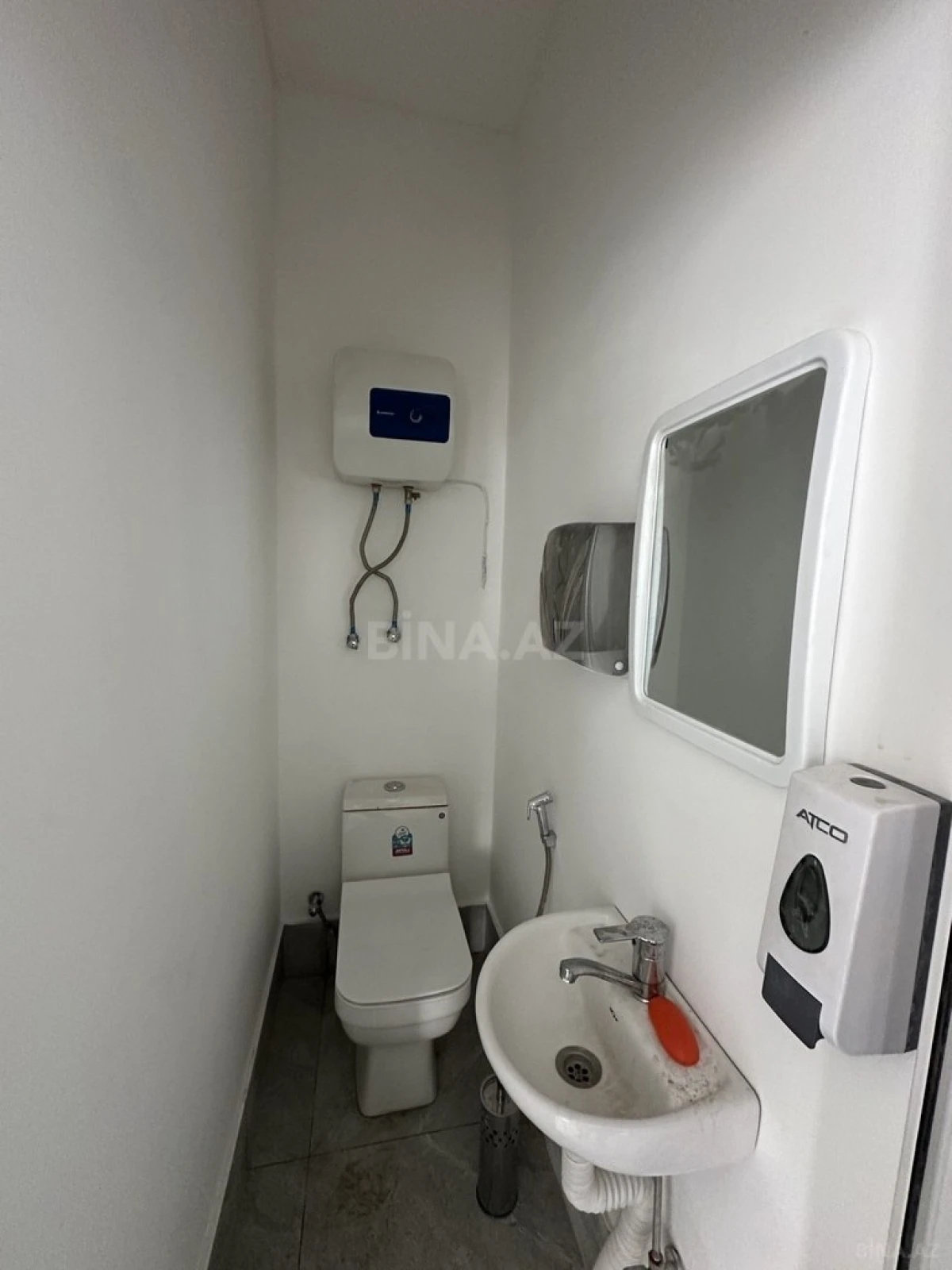 Kirayə verilir obyekt 80 m²