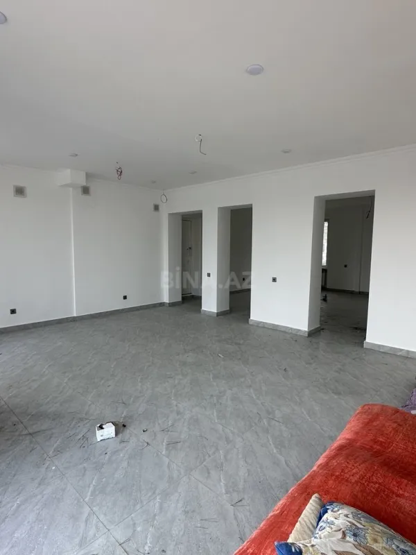 Kirayə verilir obyekt 80 m²