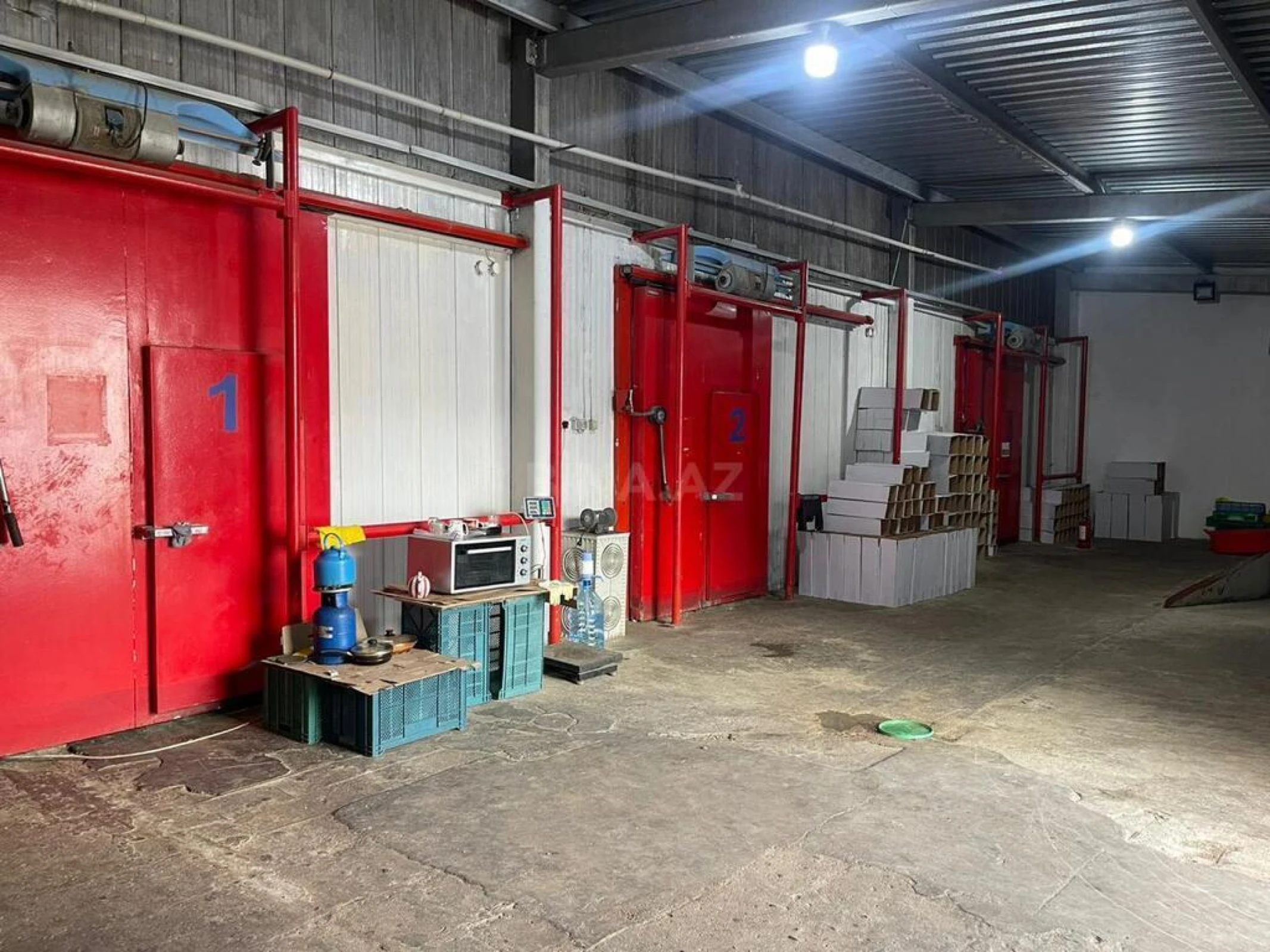 Kirayə verilir obyekt 1100 m²