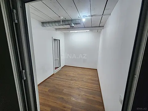 Kirayə verilir obyekt 1100 m²