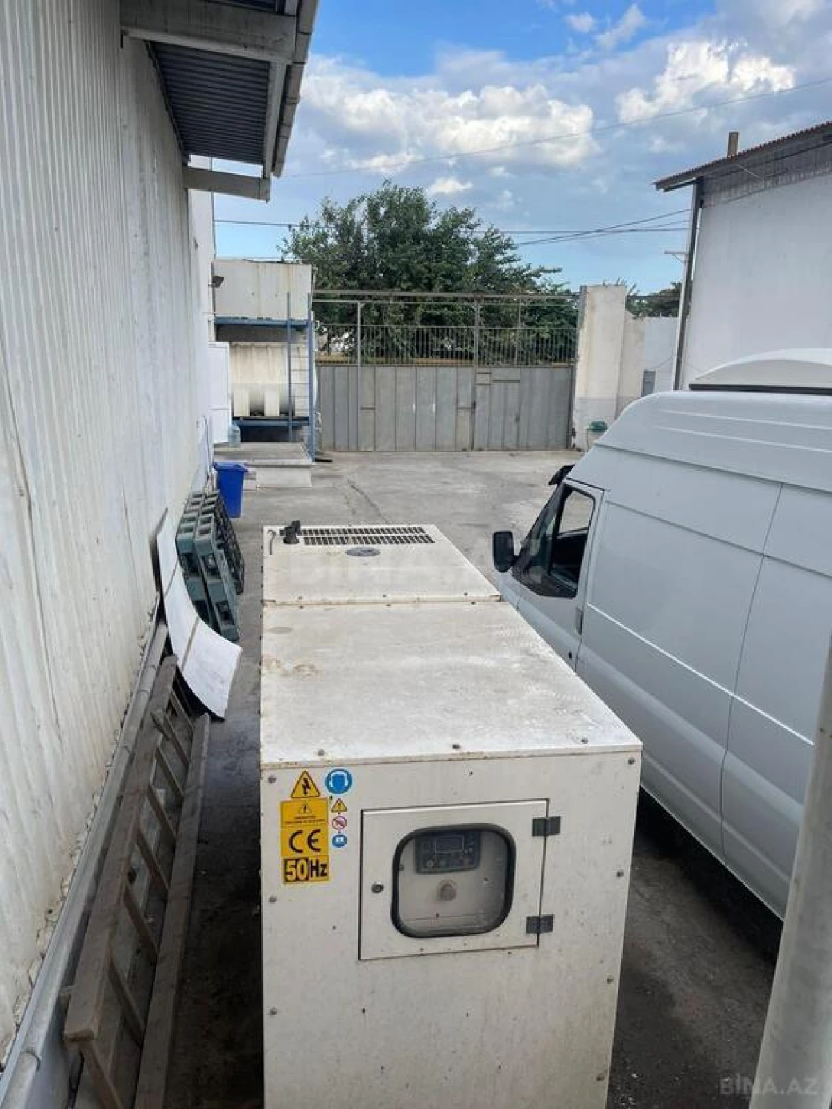 Kirayə verilir obyekt 1100 m²