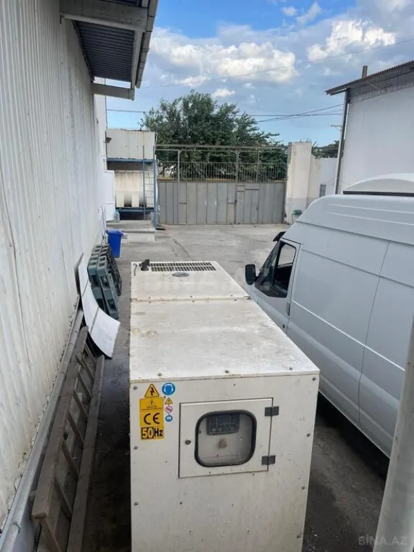 Kirayə verilir obyekt 1100 m²