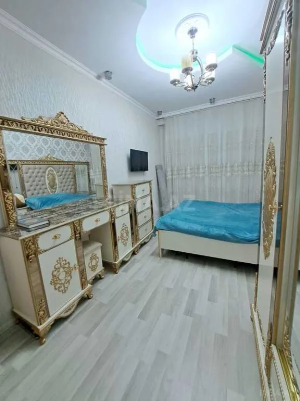 Satılır 2 otaqlı mənzil 68 m²