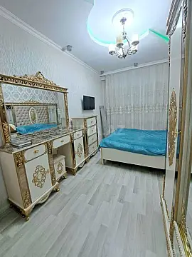 Satılır 2 otaqlı mənzil 68 m²