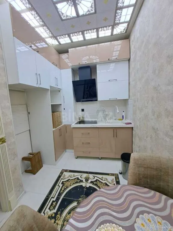 Satılır 2 otaqlı mənzil 68 m²