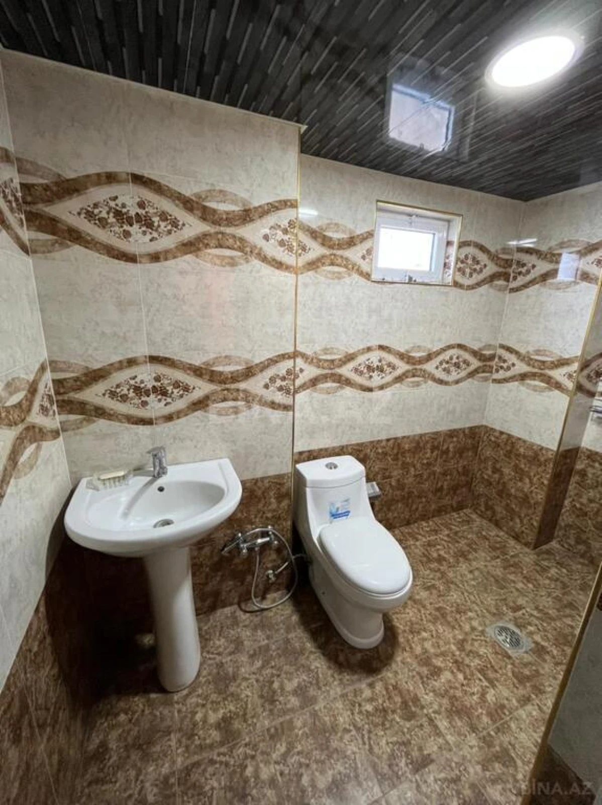 Kirayə verilir obyekt 1200 m²