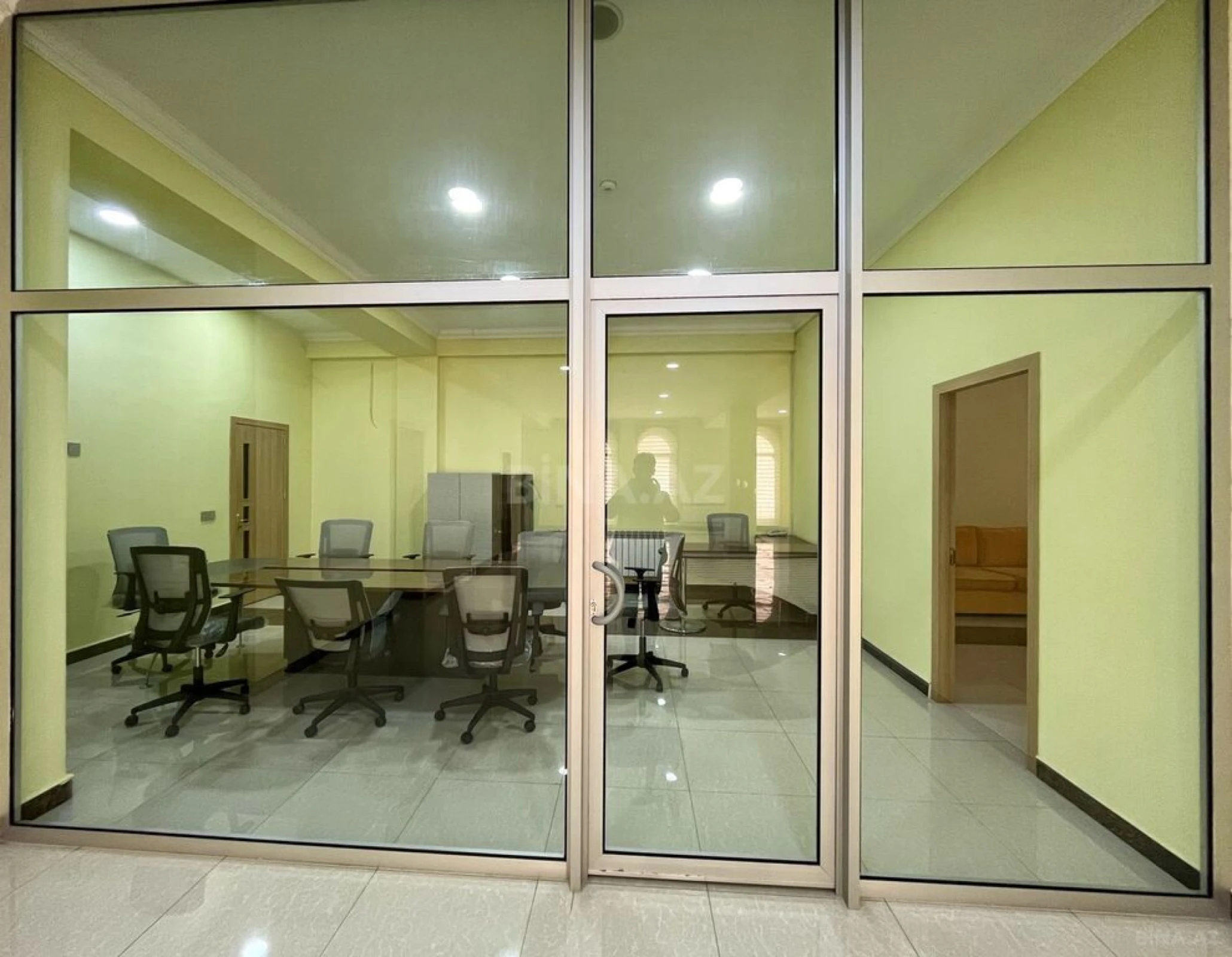 Kirayə verilir obyekt 1200 m²