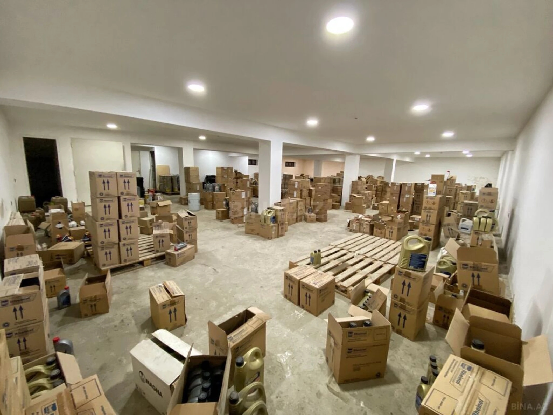 Kirayə verilir obyekt 1200 m²