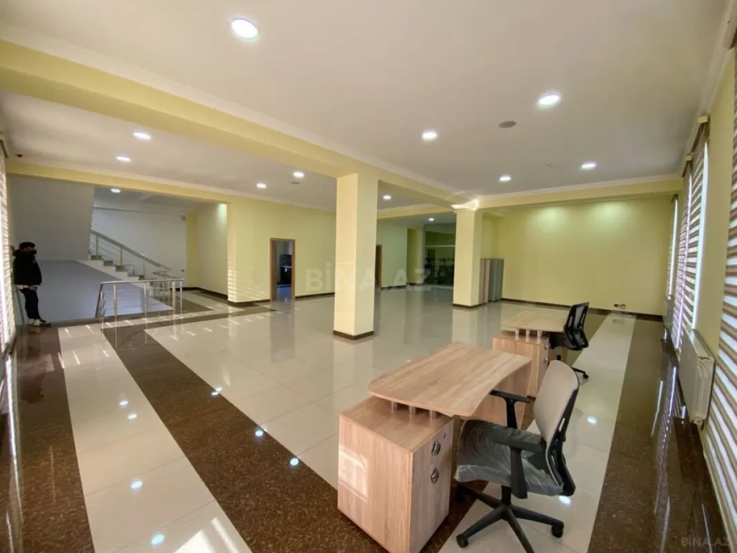 Kirayə verilir obyekt 1200 m²