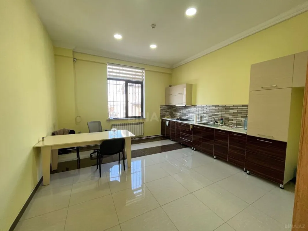 Kirayə verilir obyekt 1200 m²