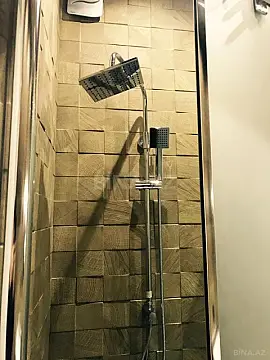 Kirayə verilir 2 otaqlı mənzil 80 m²