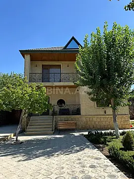Satılır 5 otaqlı həyət evi 200 m² — Bakı, Novxanı 5 otaq 200.00 m²