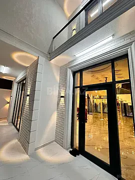 Satılır 6 otaqlı həyət evi 300 m²