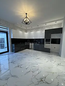 Satılır 4 otaqlı həyət evi 180 m²