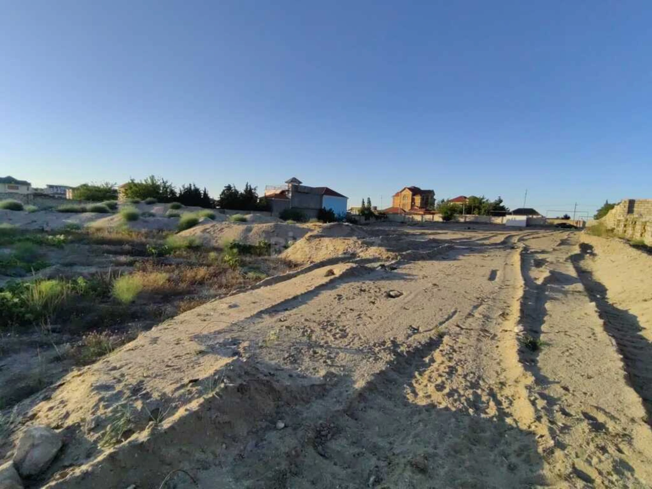 Satılır torpaq sahəsi 12 m²