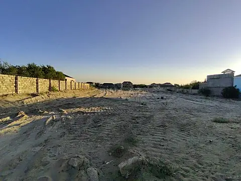 Satılır torpaq sahəsi 12 m²