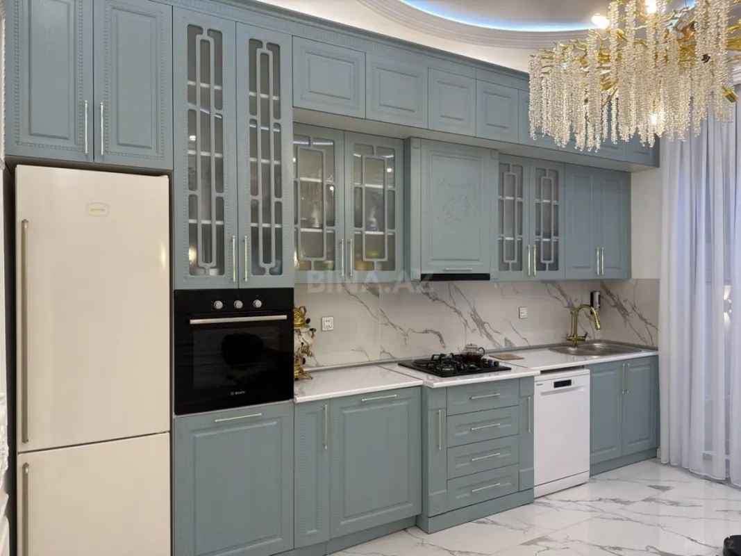 Kirayə verilir 5 otaqlı həyət evi 350 m²