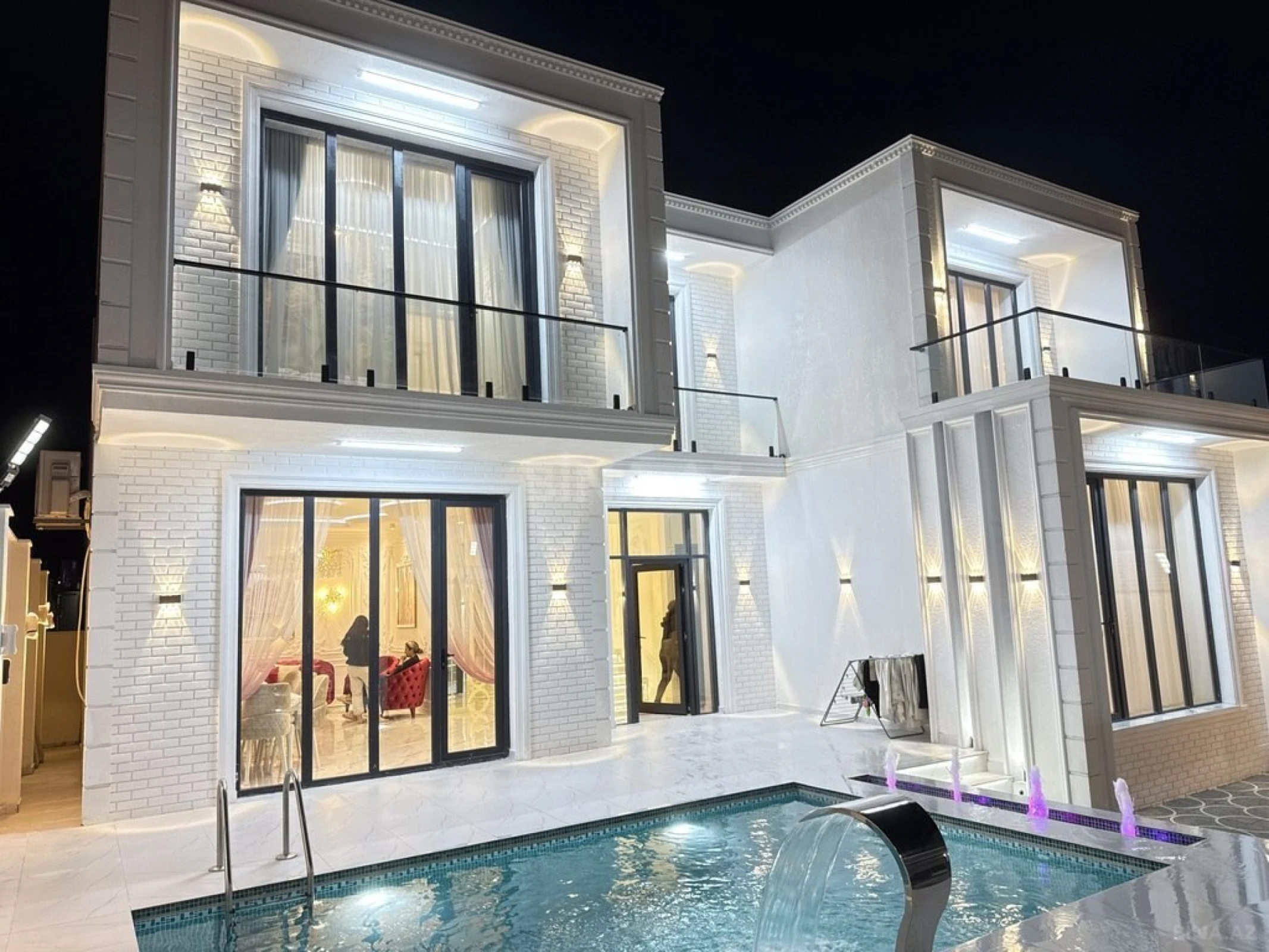 Kirayə verilir 5 otaqlı həyət evi 350 m²