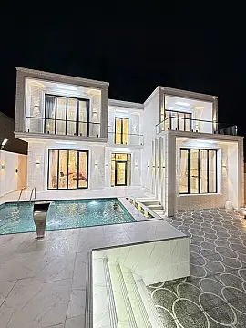 Satılır 6 otaqlı həyət evi 220 m²