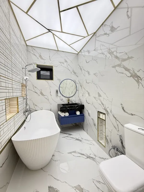 Satılır 6 otaqlı həyət evi 220 m²