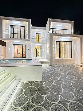 Satılır 6 otaqlı həyət evi 220 m²