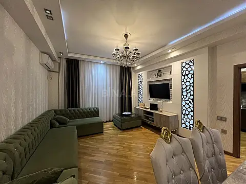 Satılır 2 otaqlı mənzil 65 m²