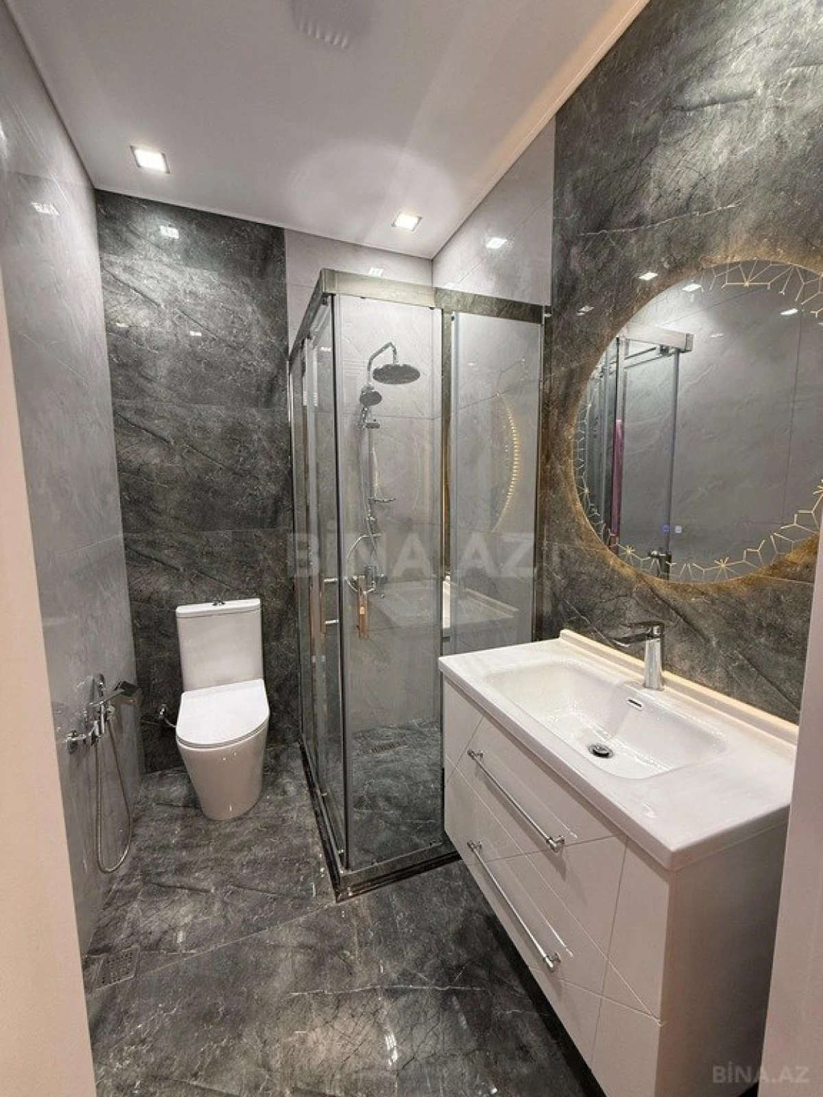 Kirayə verilir 4 otaqlı həyət evi 200 m²