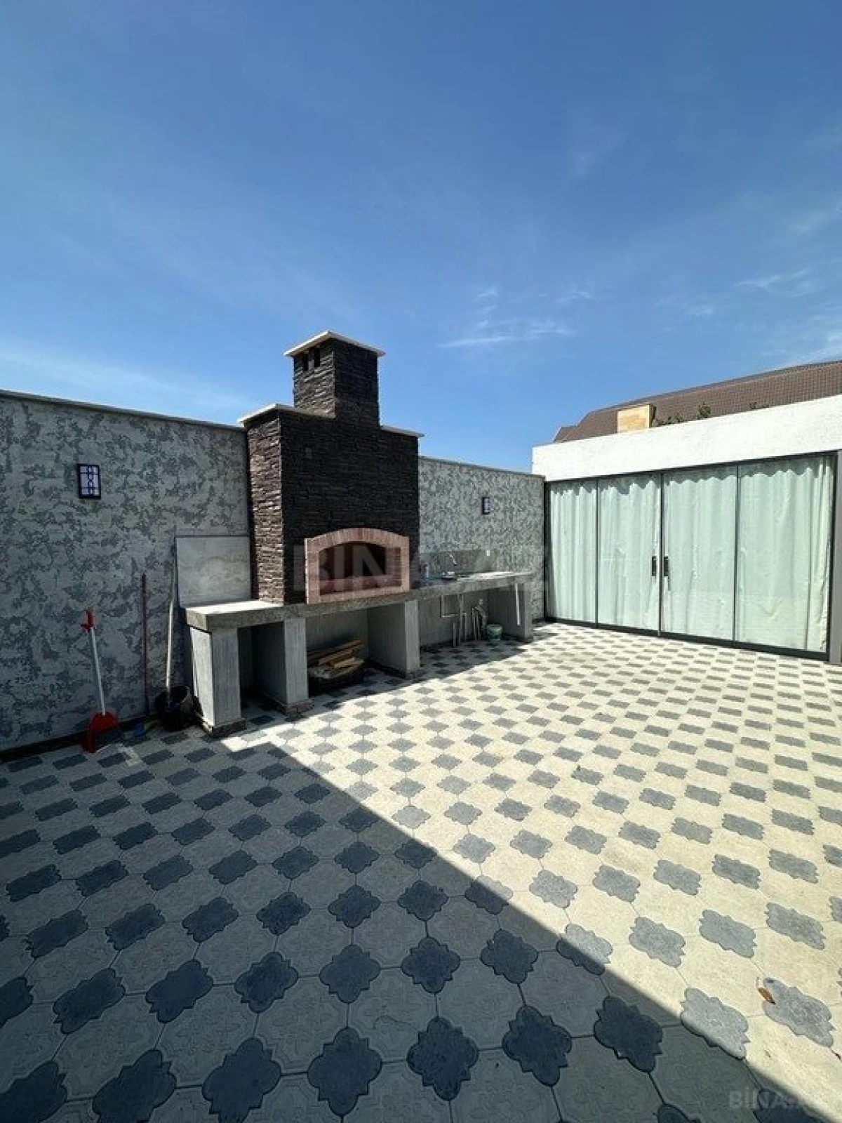 Kirayə verilir 4 otaqlı həyət evi 200 m²