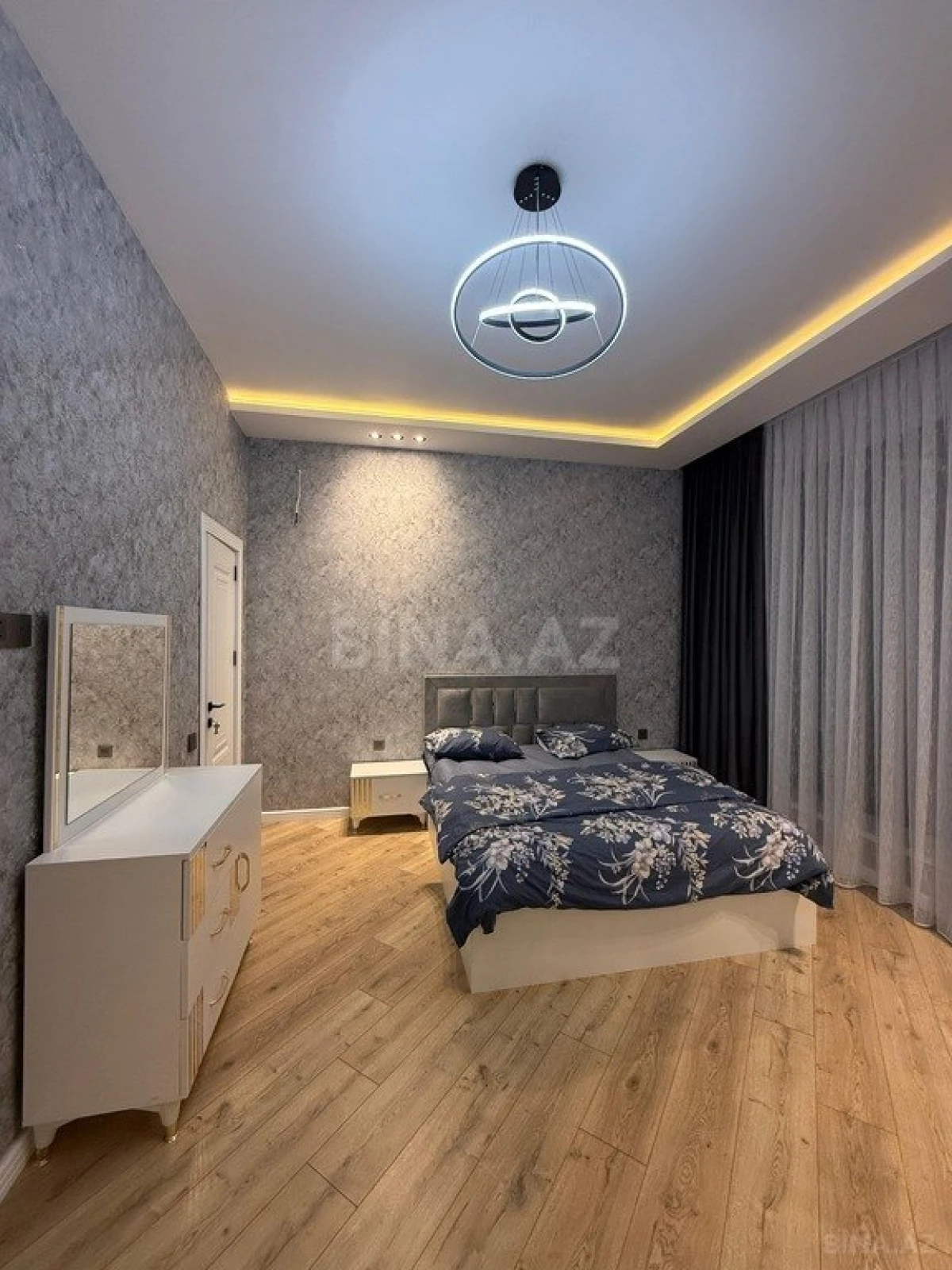 Kirayə verilir 4 otaqlı həyət evi 200 m²