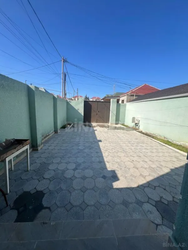 Satılır 4 otaqlı həyət evi 125 m²