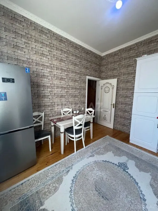 Satılır 4 otaqlı həyət evi 125 m²