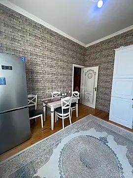 Satılır 4 otaqlı həyət evi 125 m²