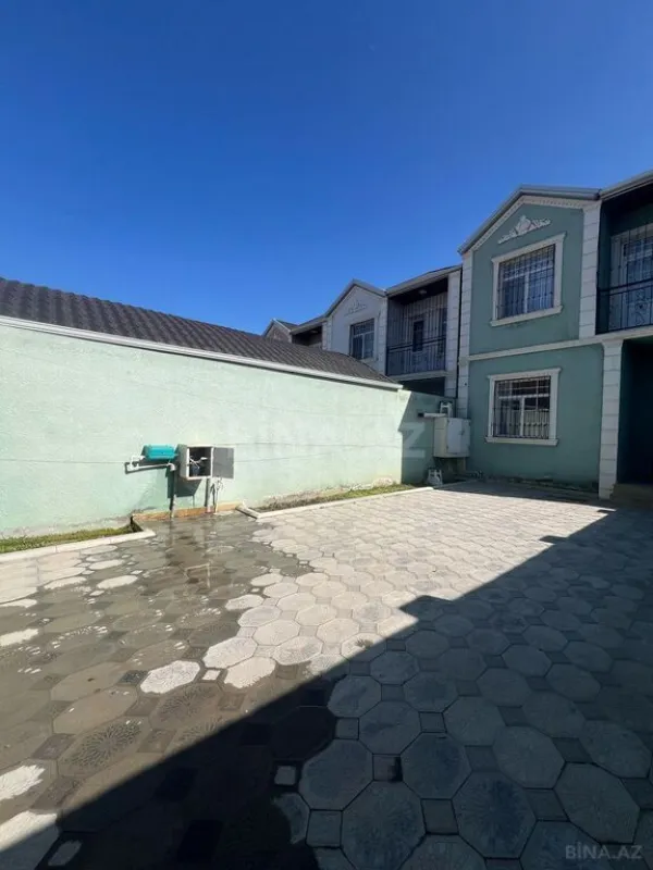 Satılır 4 otaqlı həyət evi 125 m²