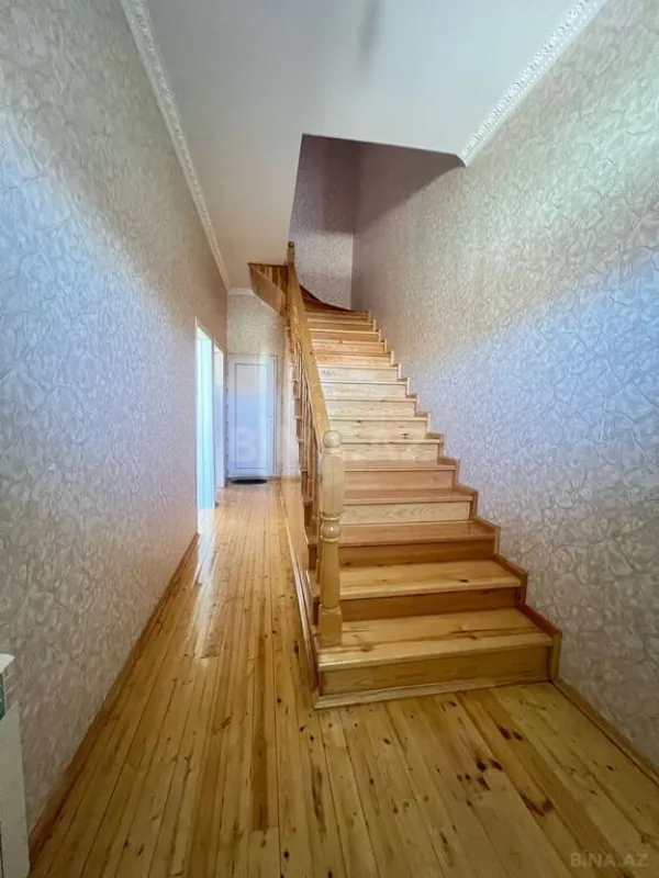 Satılır 4 otaqlı həyət evi 125 m²