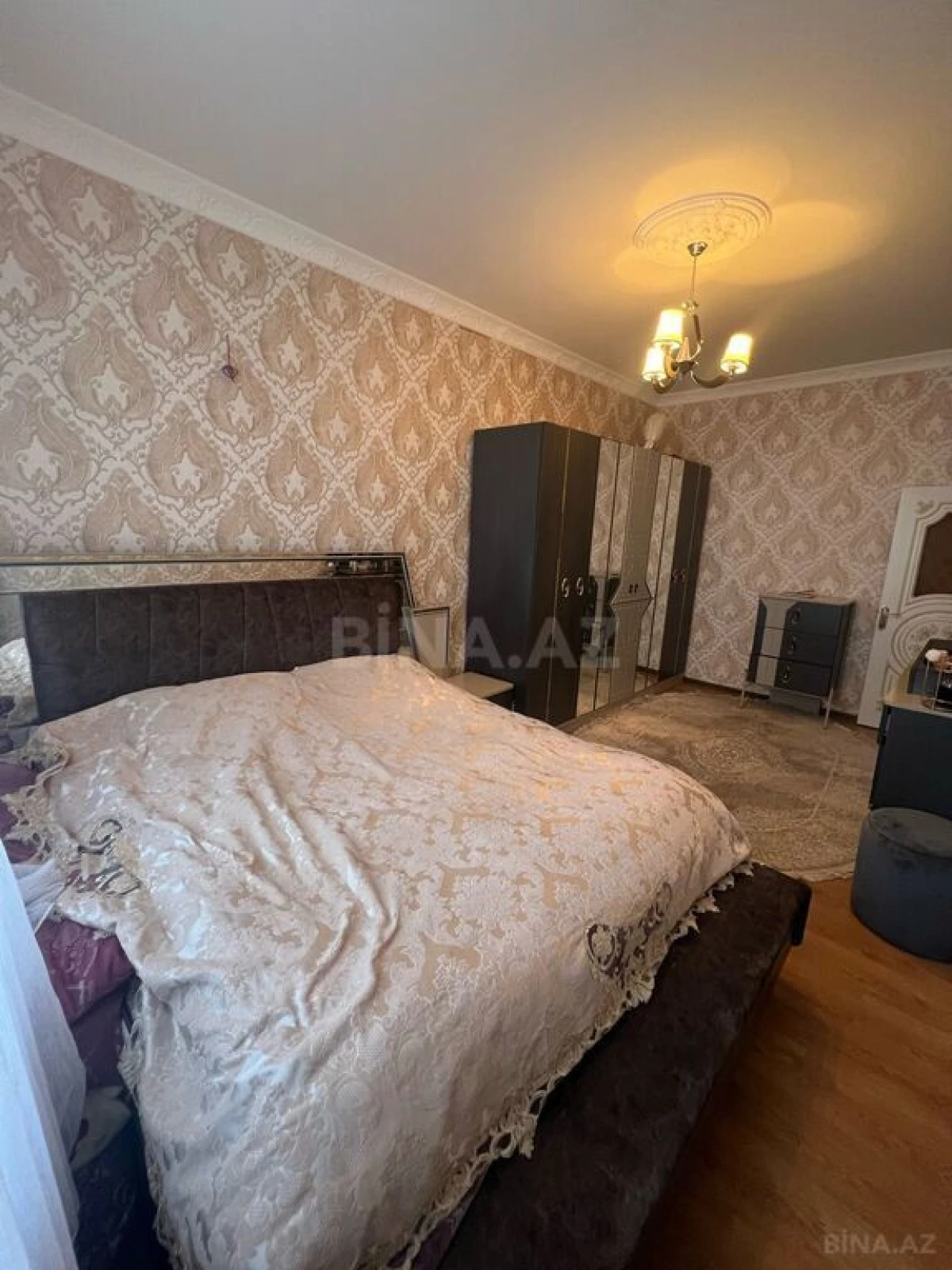 Satılır 4 otaqlı həyət evi 125 m²