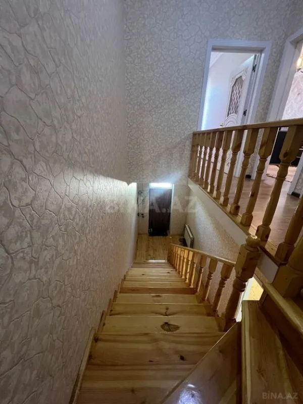 Satılır 4 otaqlı həyət evi 125 m²