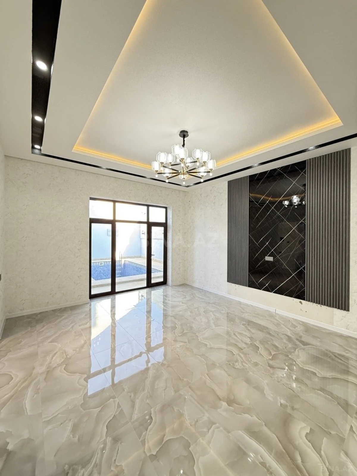 Satılır 4 otaqlı həyət evi 145 m²