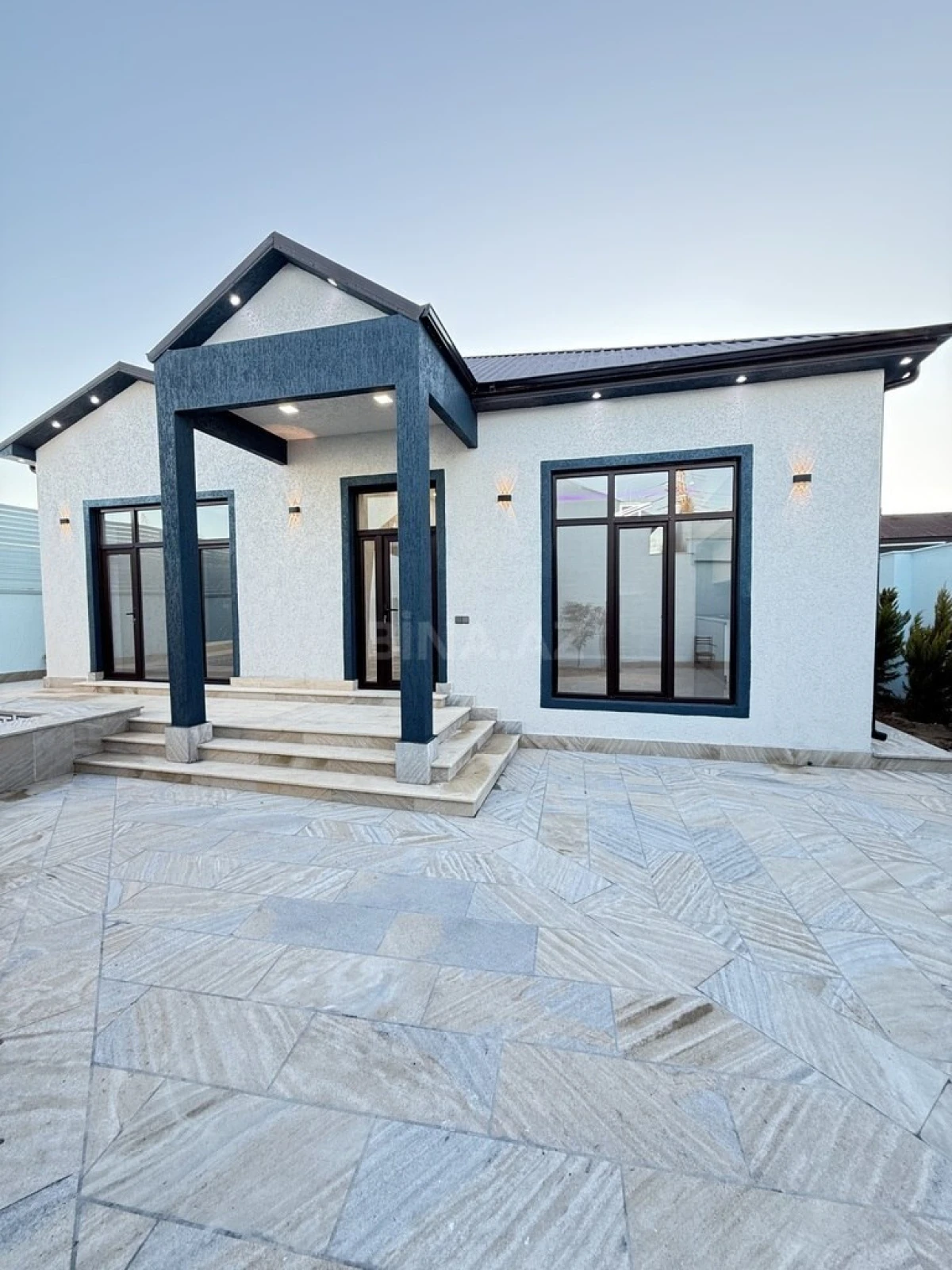 Satılır 4 otaqlı həyət evi 145 m²