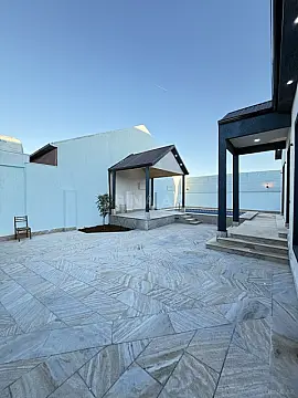 Satılır 4 otaqlı həyət evi 145 m²