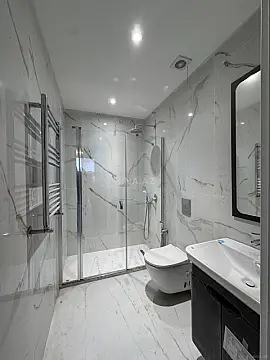 Satılır 2 otaqlı mənzil 63 m²