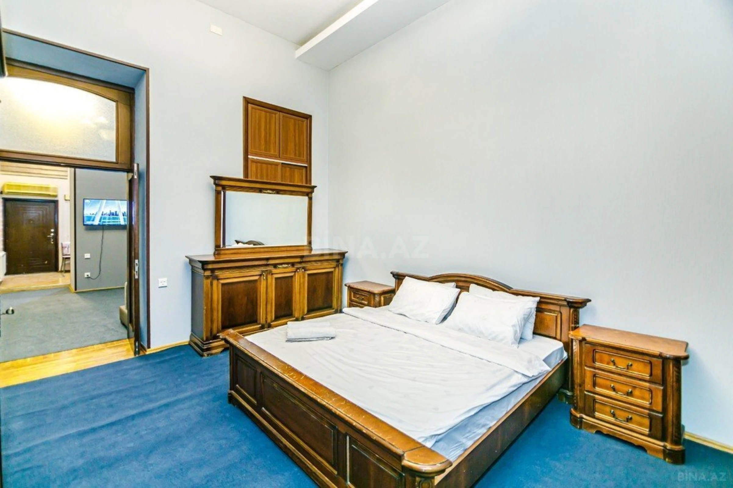 Kirayə verilir 2 otaqlı mənzil 60 m²