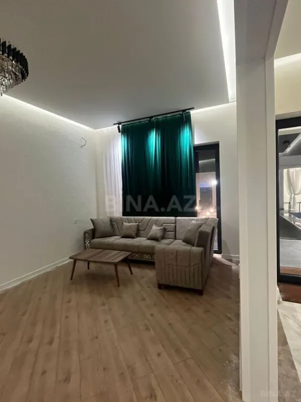 Kirayə verilir 4 otaqlı həyət evi 235 m²