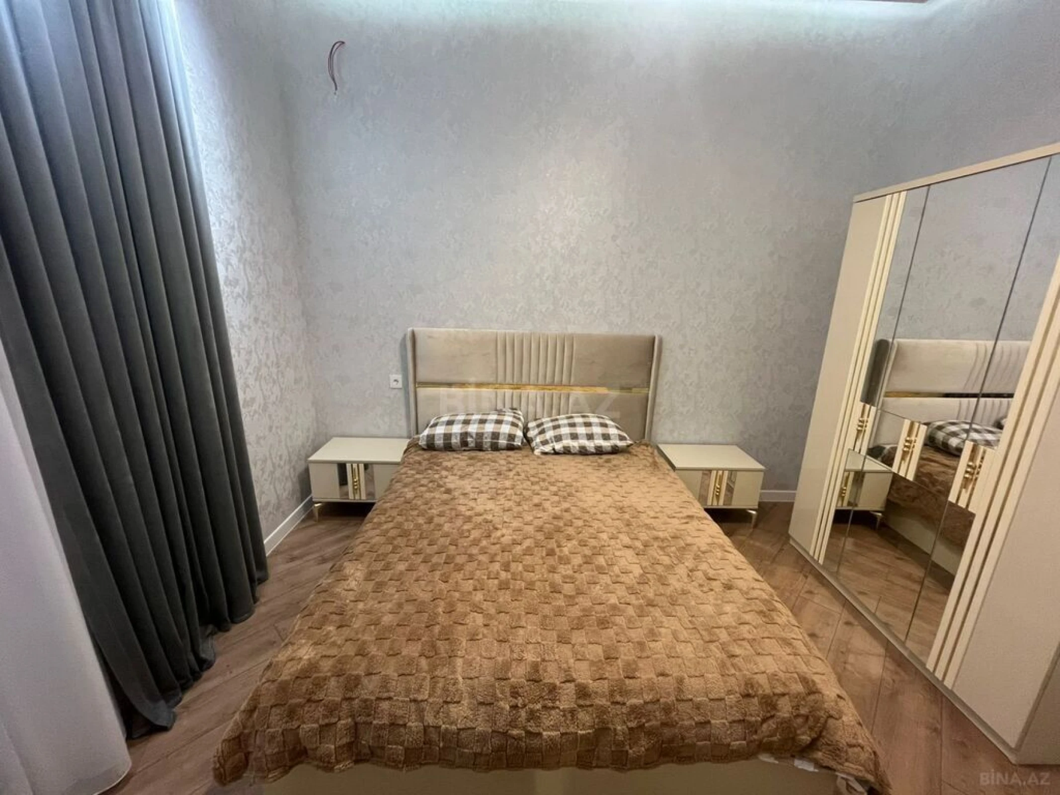 Kirayə verilir 4 otaqlı həyət evi 235 m²